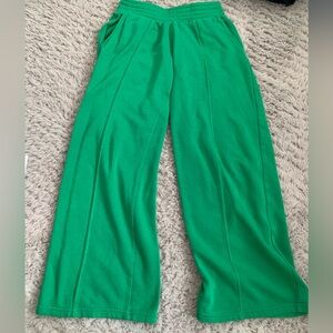 green mid rise pants from H&M